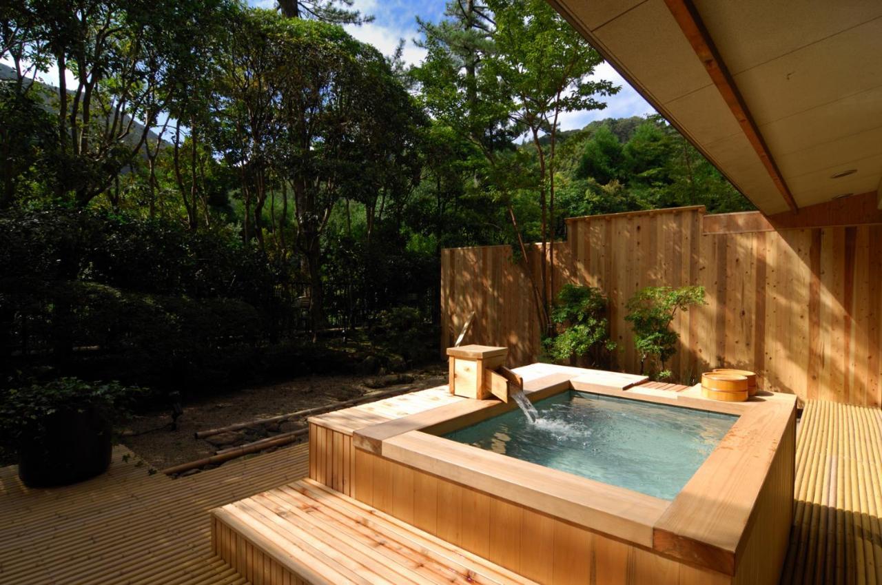 Oku Yugawara Sansuirou Hotel Ngoại thất bức ảnh