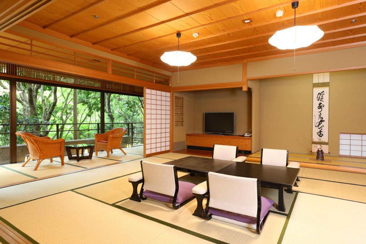 Oku Yugawara Sansuirou Hotel Ngoại thất bức ảnh