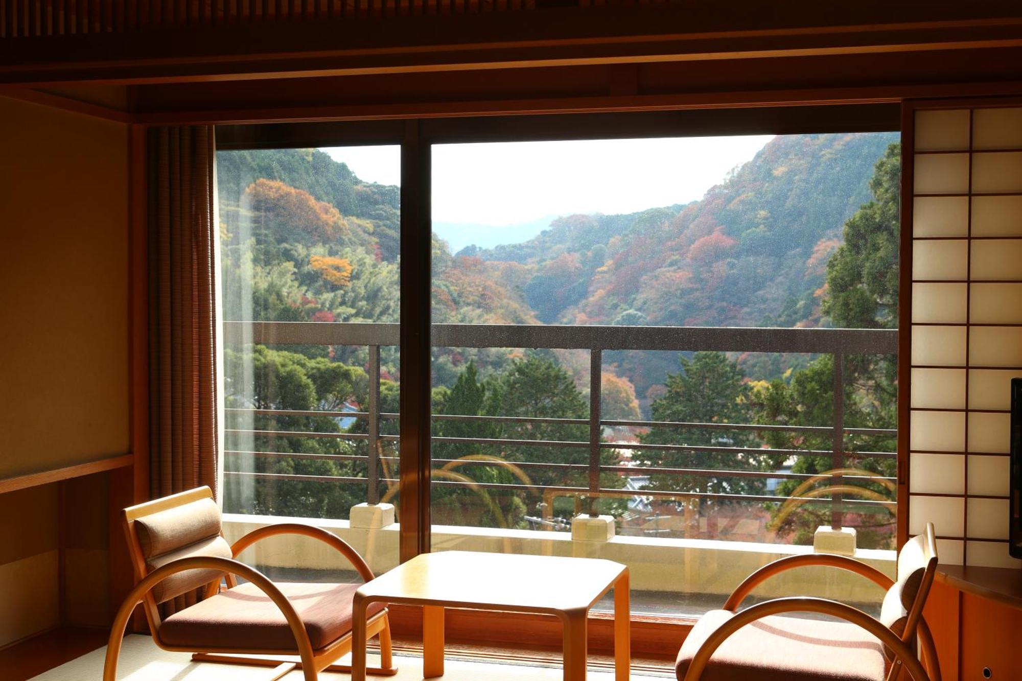 Oku Yugawara Sansuirou Hotel Phòng bức ảnh